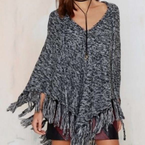 Nasty Gal Poncho - Picture 1 of 5